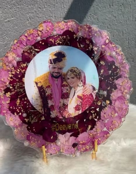 10 Inch Resin Varmala Preservation Frame